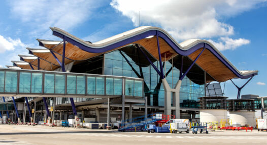 Aeropuerto+Adolfo+Suárez+Madrid-Barajas+(exterior) Aeropuerto+Adolfo+Suárez+Madrid-Barajas+(exterior)